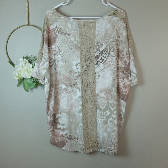 Chico's Floral Paisley Lace Detail 1/2 Sleeve Top Size 2 - Picture 10 of 10